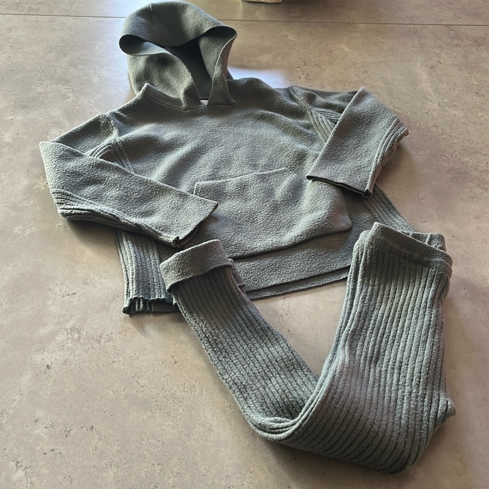 Zara Sweatsuit